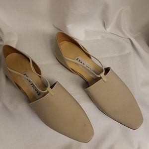 Evan-Picone Flats